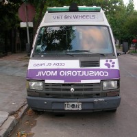 VET ON WHEELS - Veterinaria Sobre Ruedas