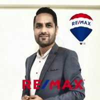 Laddi Dhillon Top Realtor at RE MAX Gold Realty Inc