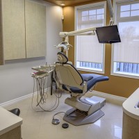 Whites Road Dental Care - Dr Gordon Bunt