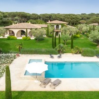 St Tropez House