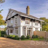 Bracketts Estate Agents & Chartered Surveyors Tunbridge Wells