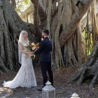 Wedding Officiant - Affordable Ocean Ceremonies & Beach Weddings