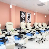 Luxury Nails and Spa Tampa Road