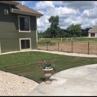 Brookfield Lawn Care & Mowing